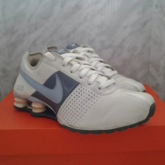 Nike Shox NZ Women's Athletic Running Shoes White gray 317549-141 Size 8 R4 - Picture 5 of 7